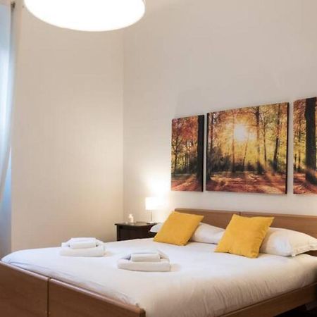Stazione Centrale Vintage Apartment Milaan Buitenkant foto