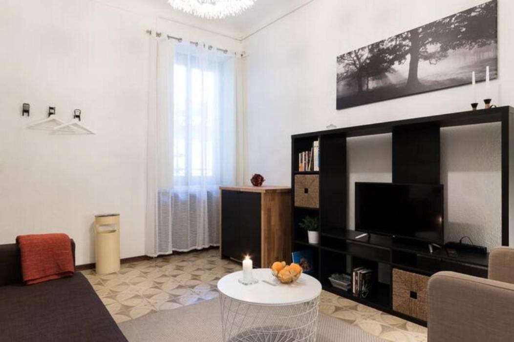Stazione Centrale Vintage Apartment Milaan Buitenkant foto